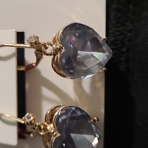 Betsey Johnson Blue Heart Earrings NWT New - Picture 2 of 4